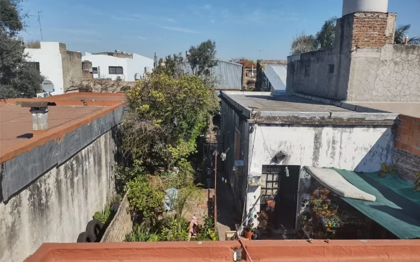 Venta- Casa- 3 Amb- Angel Pini Al 4600- Caseros