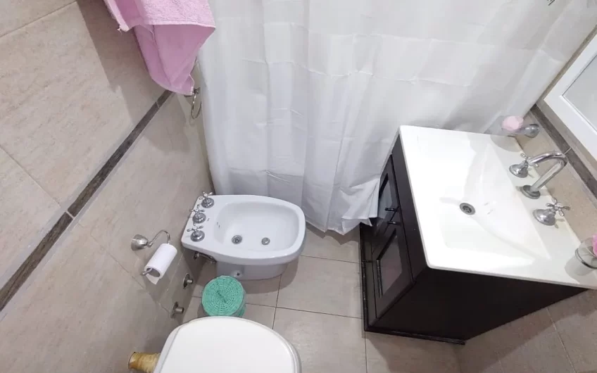 Venta- Dpto 2 Amb C/cochera- Remedios De Escalada Al 6900- Martín Coronado