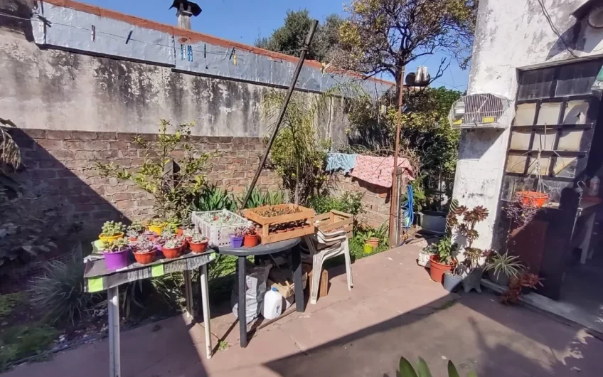 Venta- Casa- 3 Amb- Angel Pini Al 4600- Caseros