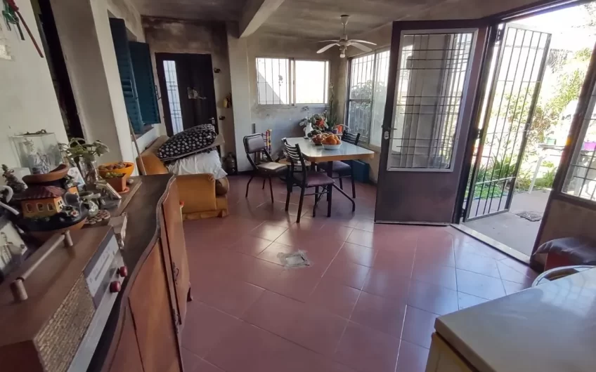 Venta- Casa- 3 Amb- Angel Pini Al 4600- Caseros