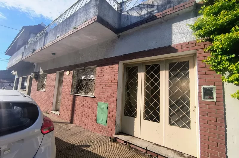Venta- Casa 4 Ambientes- Ascasubi 6400- Villa Bosch.
