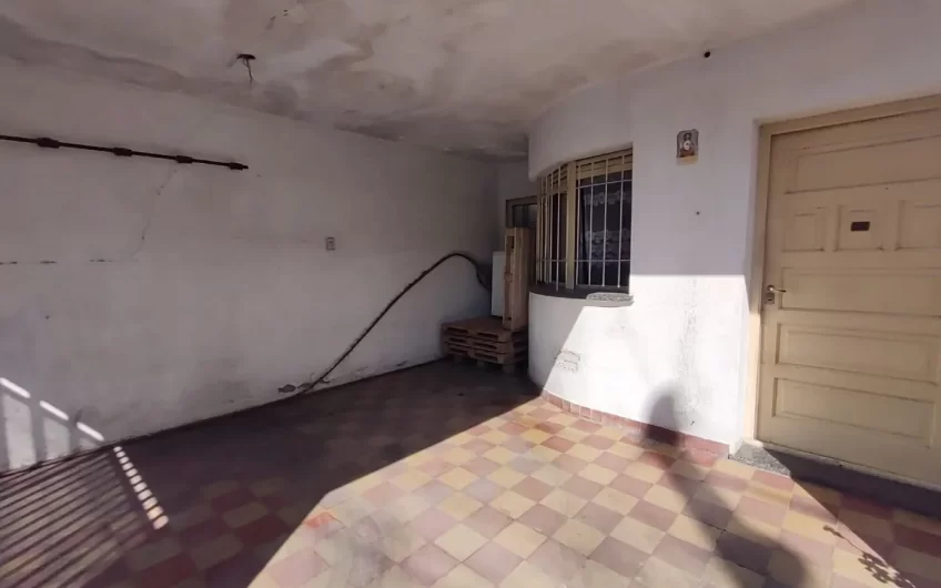 Venta- Casa- 3 Amb- Angel Pini Al 4600- Caseros