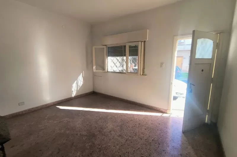 Venta- Casa 4 Ambientes- Ascasubi 6400- Villa Bosch.