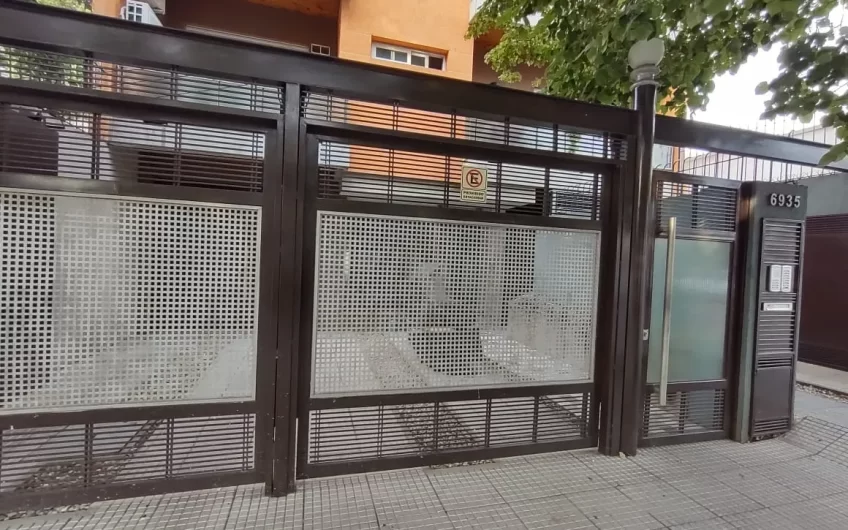 Venta- Dpto 2 Amb C/cochera- Remedios De Escalada Al 6900- Martín Coronado