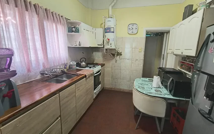 Venta- PH 3 Amb. + Dpto.2 Amb- Pte.Perón al 4500- San Martín.