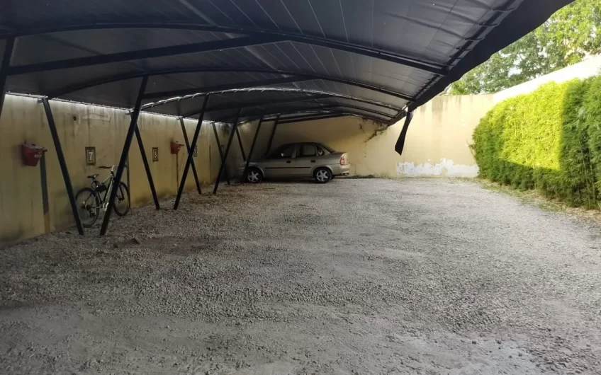 Venta- Dpto 2 Amb C/cochera- Remedios De Escalada Al 6900- Martín Coronado