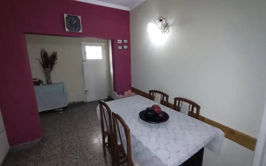 RESERVADO- Casa 3 Amb. + Local- Benito Perez Galdos Al 9700- Pablo Podesta.