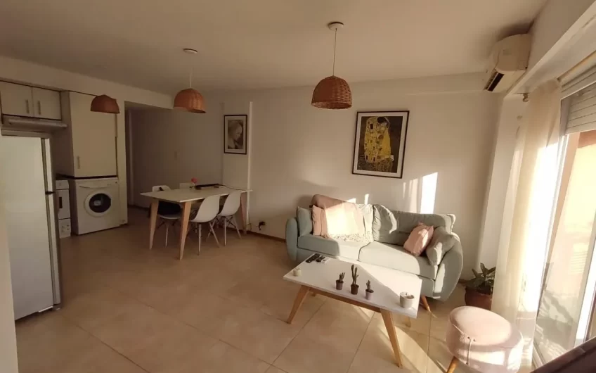 Venta- Dpto 2 Amb C/cochera- Remedios De Escalada Al 6900- Martín Coronado