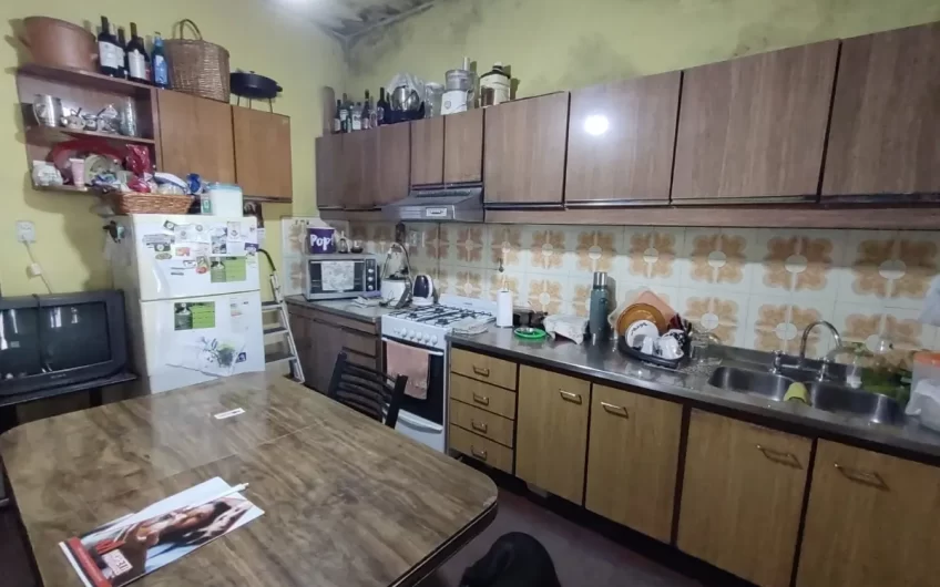 Venta- Casa- 3 Amb- Angel Pini Al 4600- Caseros