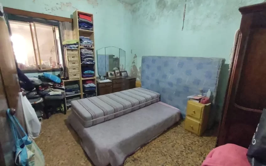Venta- Casa- 3 Amb- Angel Pini Al 4600- Caseros