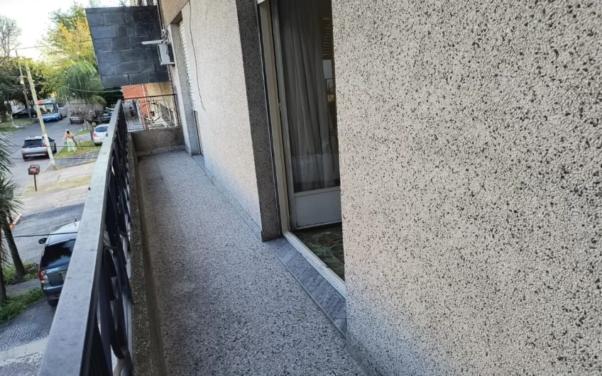 Venta – Dpto 3 Amb.c/patio y Balcón- Ascasubi al 6700- Villa Bosch