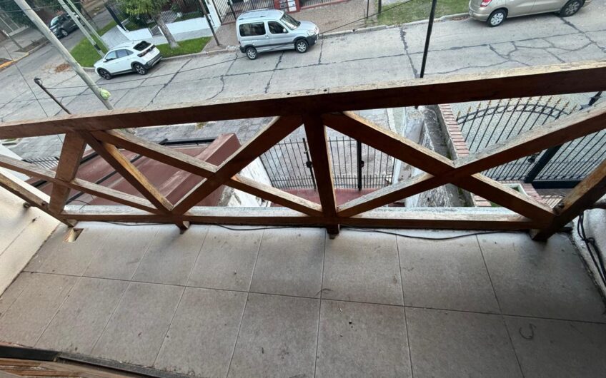 Venta- Triplex 4 Amb. – José Camilo Crotto Al 7800 – Martin Coronado