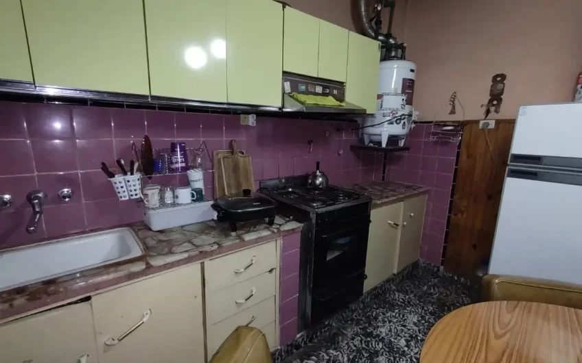 Venta- Casa 3 Amb + Galpón de 80m2- 12 De Octubre Al 1200- Villa Bosch