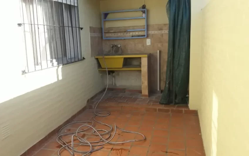 Venta En Block- Local + 2 Deptos- Santa Teresita
