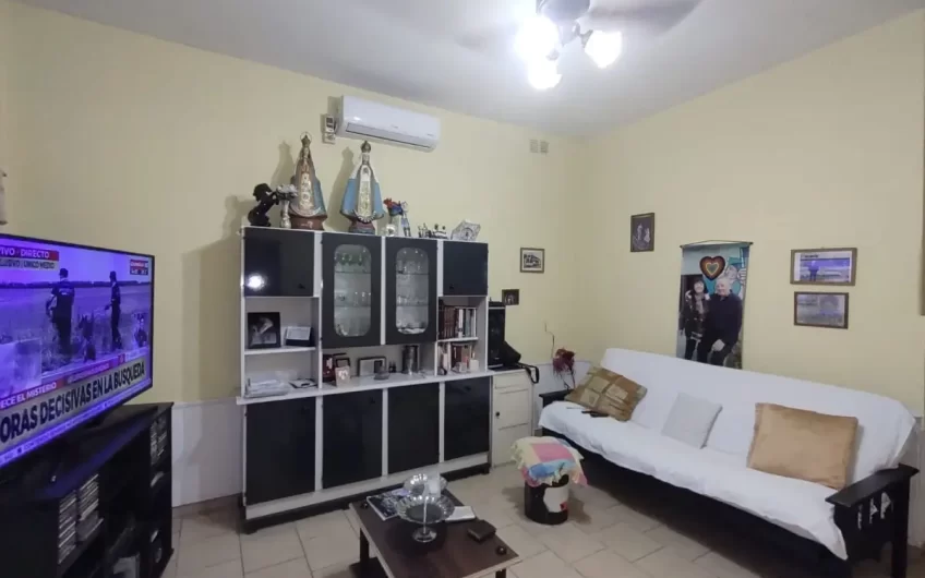 Venta En Block- Casa 3 Amb + Oficina + Monoambiente – Perón Al 10.300- P. Podesta