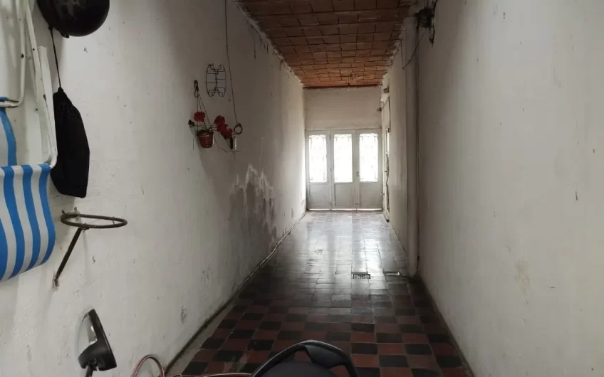 Venta- Casa 3 Amb + Galpón de 80m2- 12 De Octubre Al 1200- Villa Bosch