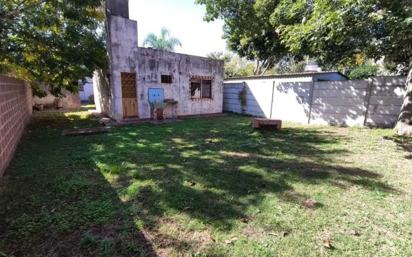 Venta- Casa 3 Amb. + 2 Dptos. 3 Amb- Echeverria al 7800- Villa Bosch.
