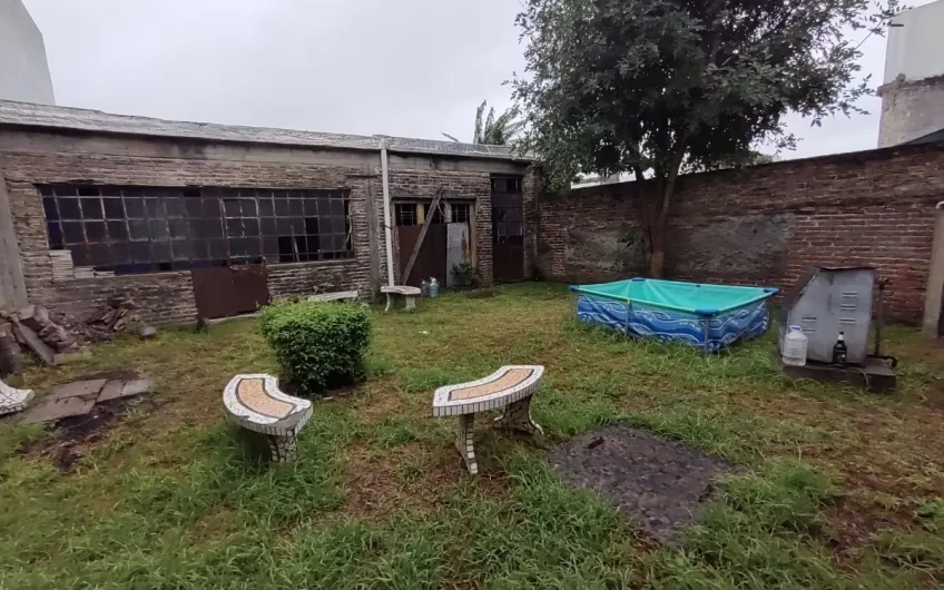 Venta- Casa 3 Amb + Galpón de 80m2- 12 De Octubre Al 1200- Villa Bosch