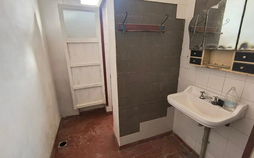 Venta- Galpon 150m2- Sargento Palma Al 1100- Villa Bosch.