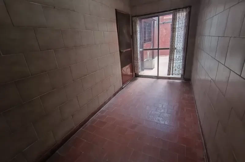ALQUILER – Casa 3 Amb. c/ Patio – Naón Al 4300 – Billinghurst