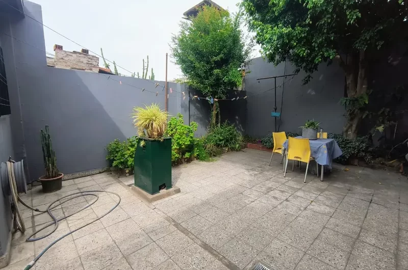 Venta – Casa 5 Amb – Las Camelias al 6900 – San Martin