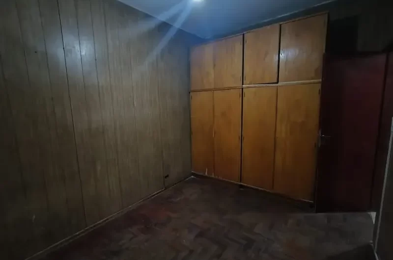 Venta En Block- Casa 3 Amb + Dpto. 3 Amb- Naón Al 4300- Billinghurst