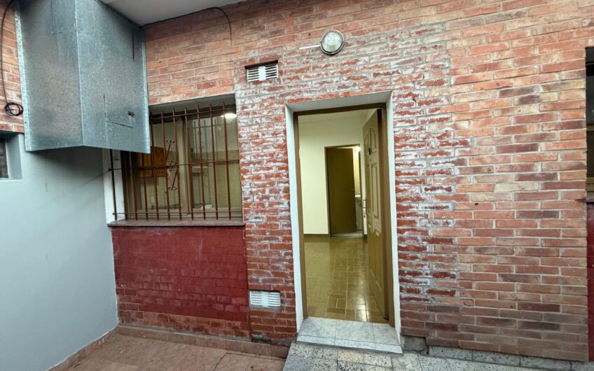 Alquiler – Dpto 2 Amb – San Lorenzo 5900 – Billinghurst